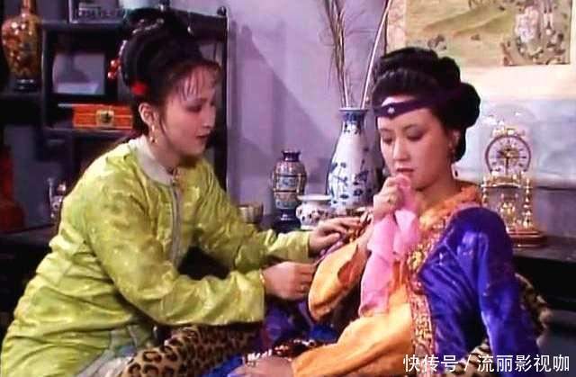 表象|王熙凤的血崩只是表象,真正使她丧命原因太隐晦,曹雪芹早有暗示