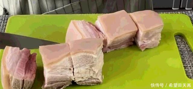 天下名菜东坡肉家常做法,肥而不腻,入口即化,尝一块就念念不忘