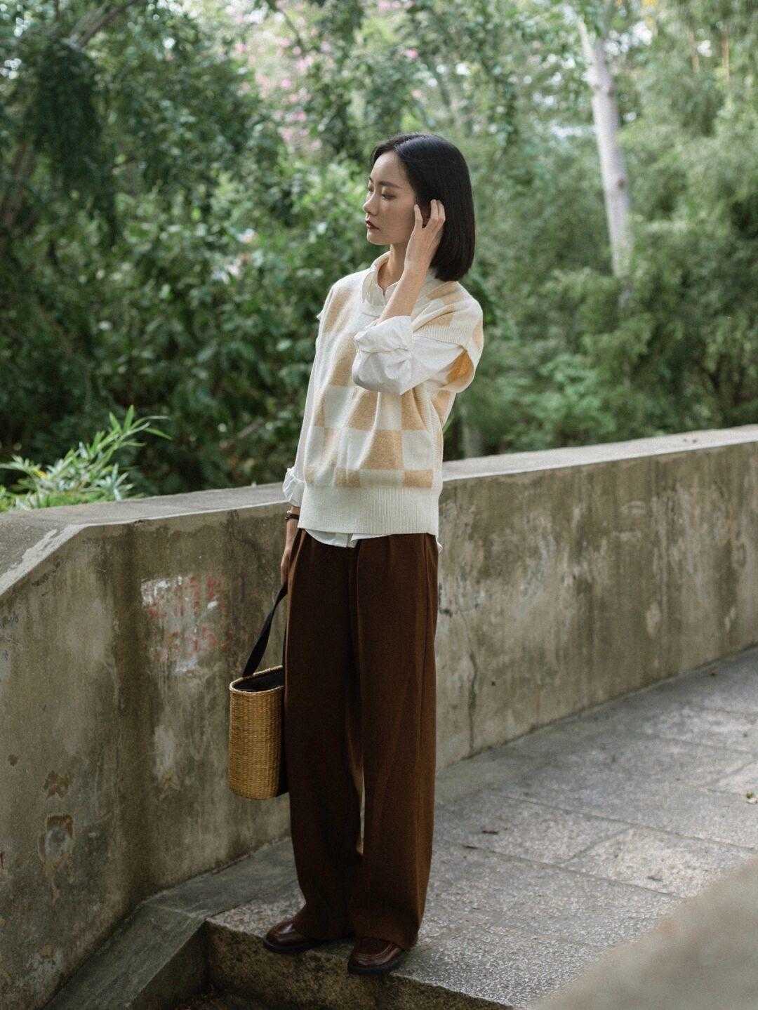 时髦精 时髦精们集合了!今年大火的棋盘格单品我给大家整理了,千万码住