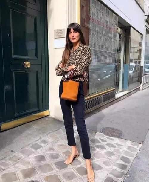 阔腿裤已经过时了？今春流行穿的是“卡布里裤”，显高又显瘦