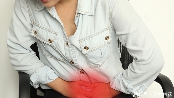 卵巢|女人多少岁绝经,属于正常?如果在45岁之前绝经,说明了什么?