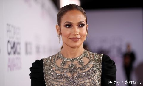 酒鬼|向10位滴酒不沾好莱坞大明星看齐!这些明星的酒鬼黑历史不堪回首