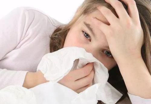 43岁女子失眠半年,到沾床就睡,内科医生:她的经验,值得借鉴