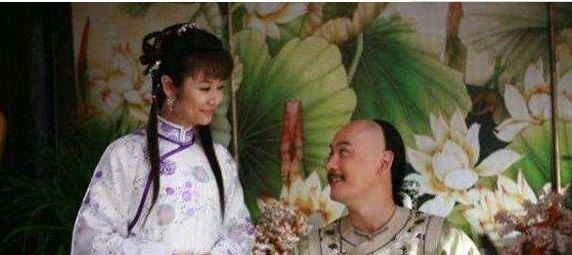 上联@乾隆出了一上联昨日还道黄花闺女,漂亮的女子居然还这么有才华!