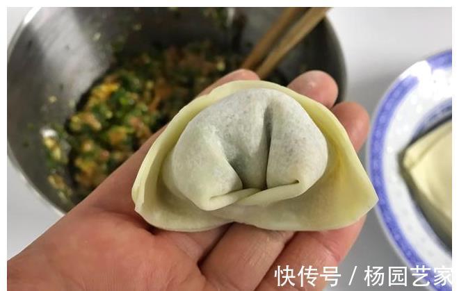 多汁|春天尝鲜,韭菜白菜靠边站,这两种食材正当季,鲜美多汁,别错过