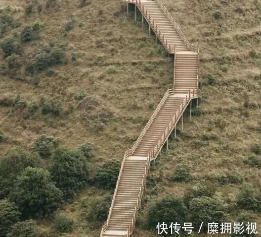 风景|这座夏天19℃的“蜜雪冰城”有多好吃？美食比成都更上头，风景比川西更惊艳！