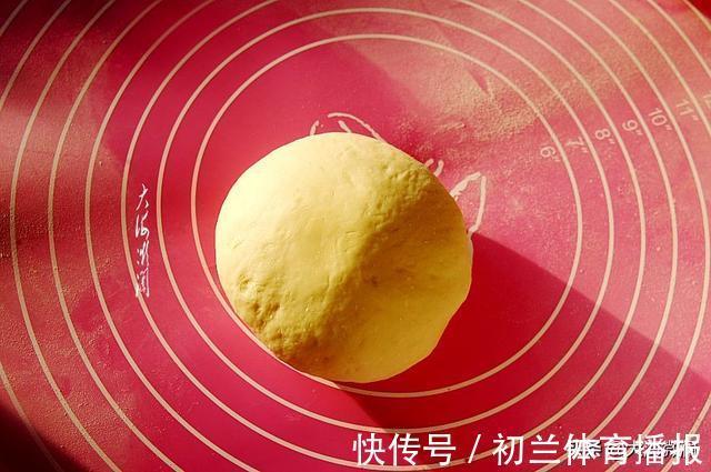 发面饼|一杯面粉半杯奶,孩子迷上这早餐饼,比包子简单,比油条健康