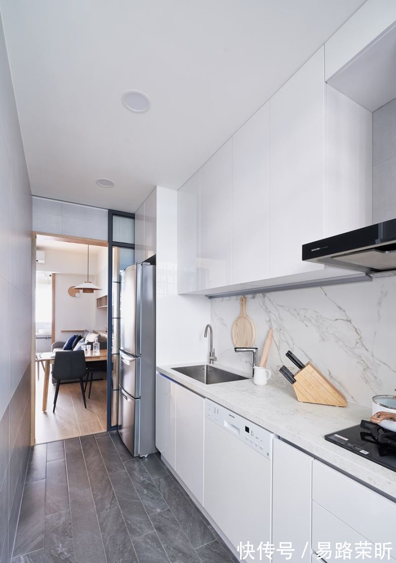 混搭风|分享一套理想的自由在家工作房屋,里面居然隐藏一个混搭风的咖啡馆,超赞了!