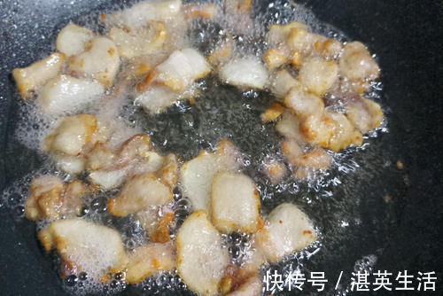 猪肉大葱包子馅怎么调?10年的比例配方告诉你,鲜香味美不油腻