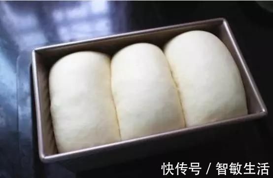 蒸馒头时,别只放酵母和白糖试一试加一点它,馒头蒸出来才香软