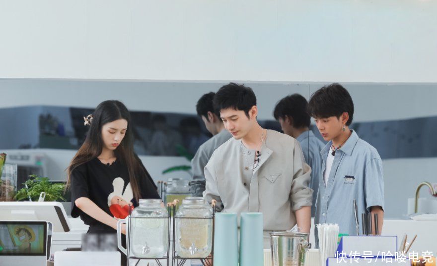 店长|《中餐厅5》黄晓明终究是被磨平了棱角:现在我要你自己觉得