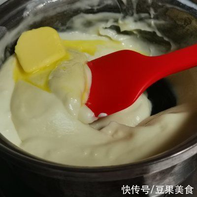 砂糖|妈妈最拿手的生椰拿铁蛋糕，被我偷学到了