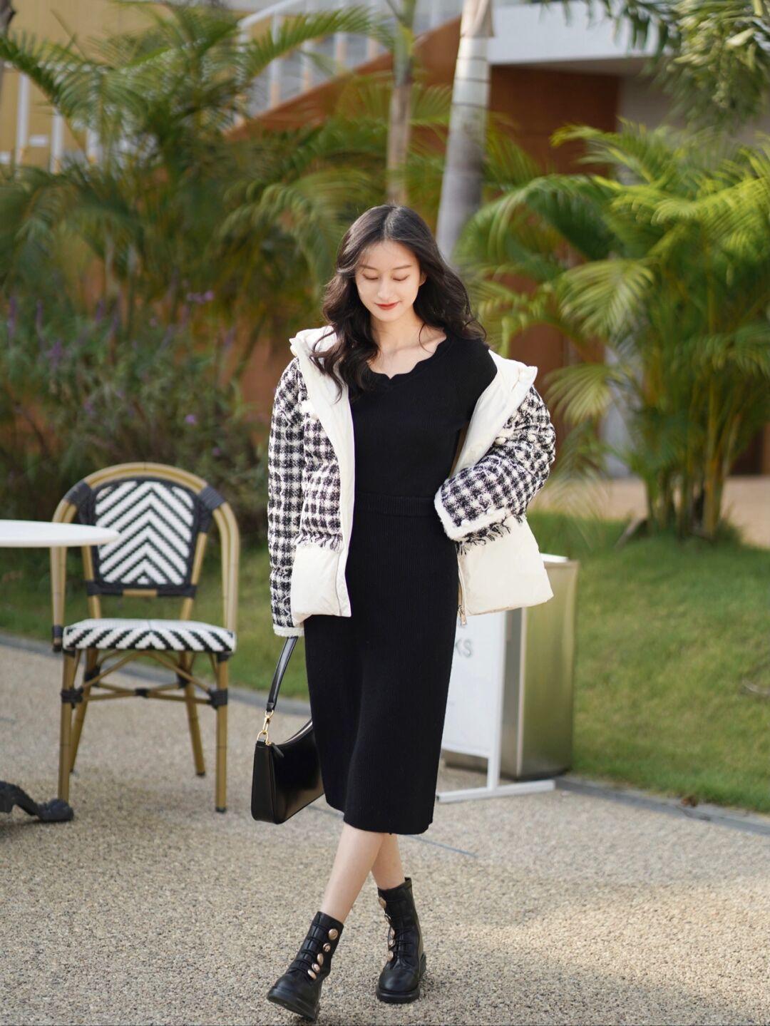 黑色 冬天怎么穿才经典洋气?选择“黑+白”基础色搭配,照着穿都很美