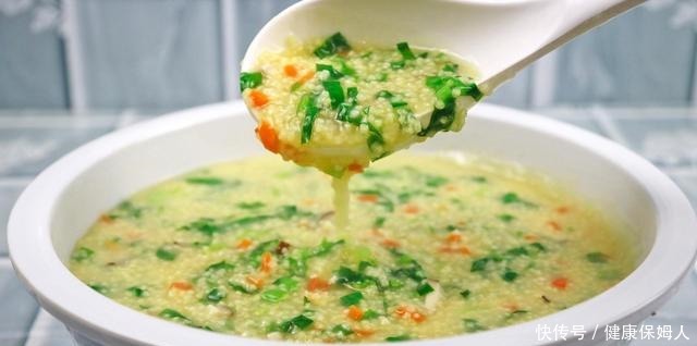 小米粥里加上这几样,经常喝,气血充足脾胃强,营养美味又健康