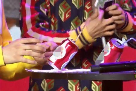 肖战早就是“游戏大魔王”录节目智商爆表,做游戏反应超快