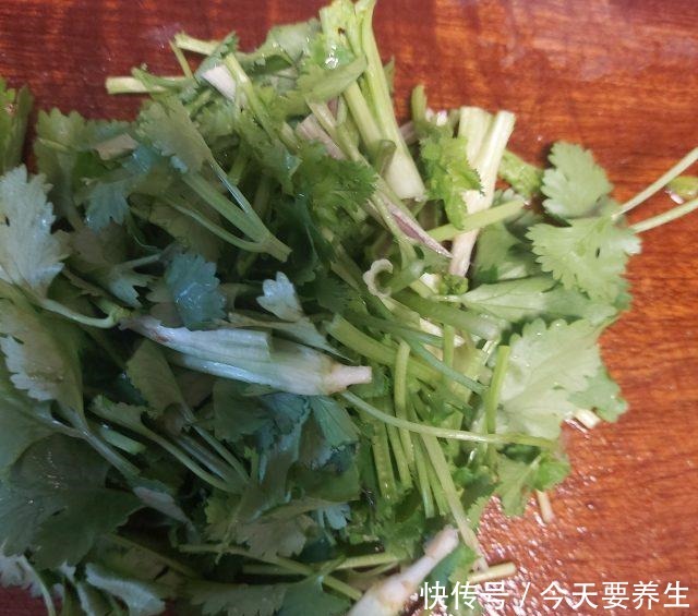 香菜牛肉面,美味早餐!