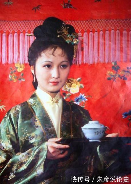 生日!探春盘点众人生日时的小心机,她为何偏偏要遗漏林黛玉的生日