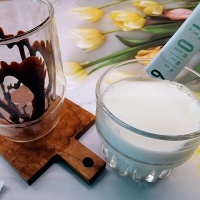 巧克力低糖拿铁咖啡