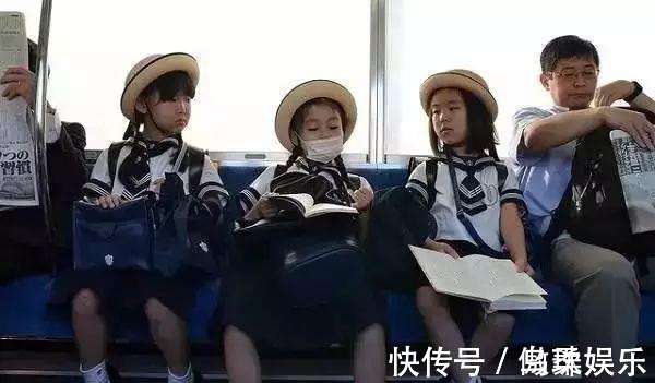 孝顺|“父母的嘴,决定孩子的路”!专家什么样的家庭,养什么样的娃