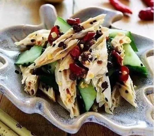 最受大家欢迎的家常美食,鲜香可口很入味,好吃到不能再好吃了