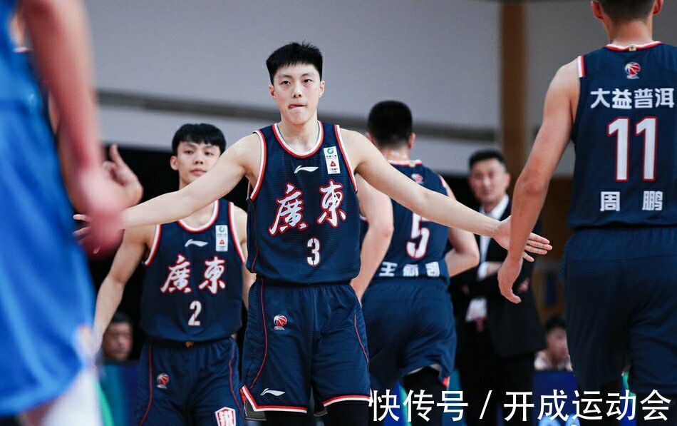 杜锋|胡明轩助攻创新高,苏伟复出!央视直播,辽宁VS广东,杨鸣PK杜锋,鹿死谁手