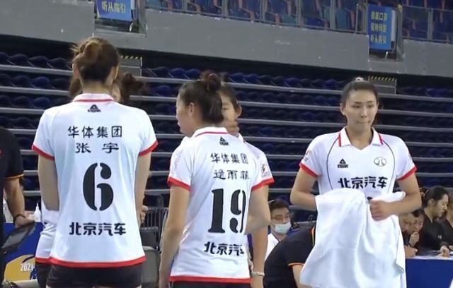 吴梦洁|净胜32分,江苏女排3-0横扫北京队,获得赛季首胜