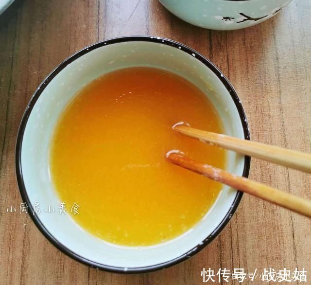 低筋面粉|给老妈做小时候爱吃的零食，咸香酥脆，尝一块不够，还得再来两块