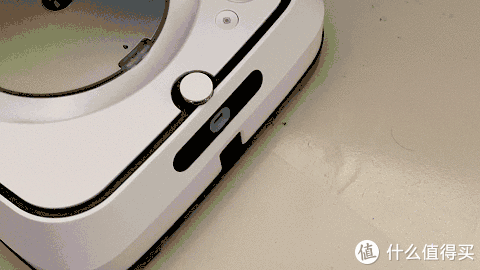 轻松家居清洁 篇四：究竟谁擦地擦的更干净？iRobot擦地机器人m6体验惊魂记