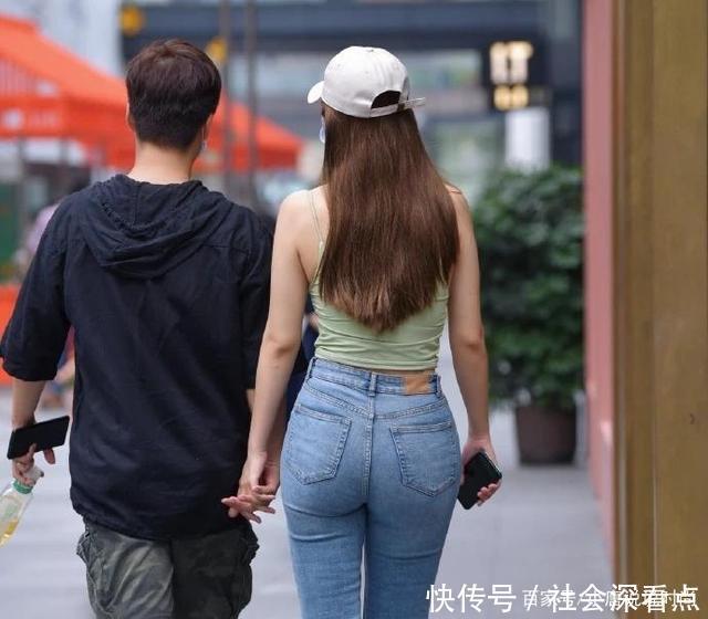 微胖|微胖女孩休闲装,凉爽吊带加牛仔,轻松“胜人一筹”!