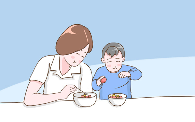 立秋后天气渐凉,宝妈做到“3多2少”,宝宝少生病,或还能长个子