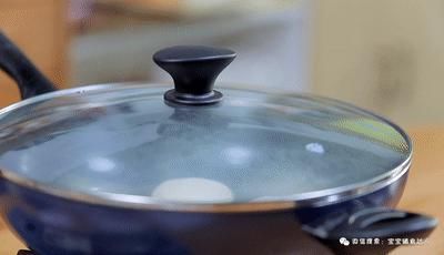 宝宝|从来没想过无油无水酸奶饼「宝宝辅食」还能这么做