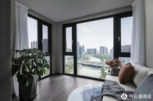 落地窗|我发现了让「小户型」变大、「大空间」变豪宅的神操作！