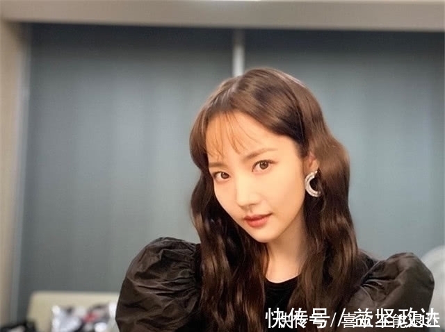 短发 “渣女烫”早就过时了,今年巨乖的4种“发型”,8成女生都适合