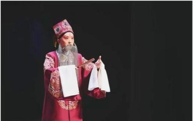 传承|当今“第一女老生”,被批评假借传承京剧之名四处捞金?