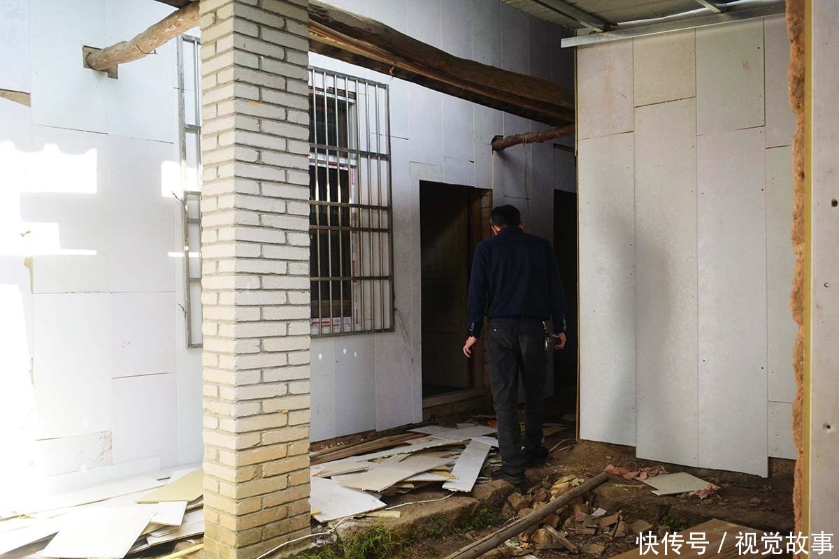墙板|山村房屋10年无人住,村民装修“穿越时空”,看啥样子