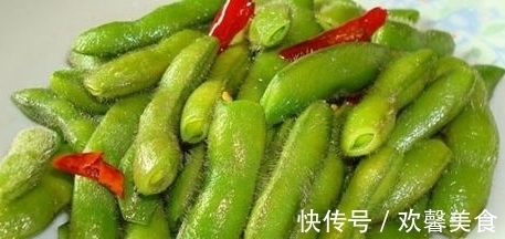 为啥自己煮出的毛豆总是发黄？记住这几个小技巧，毛豆翠绿又入味