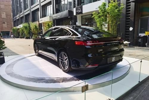 设计总监|王朝系列旗舰之作,何以表达中式豪华之道——比亚迪汉