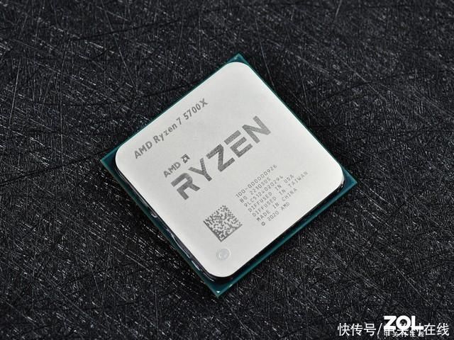锐龙7 5700X对比酷睿i7-12700 装机玩游戏还得选价格香的AMD