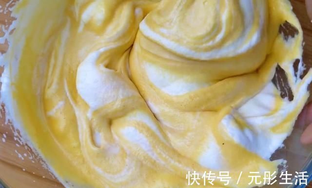 橘子别直接吃了，加一碗玉米面，三个鸡蛋，暄软香甜，孩子超爱吃