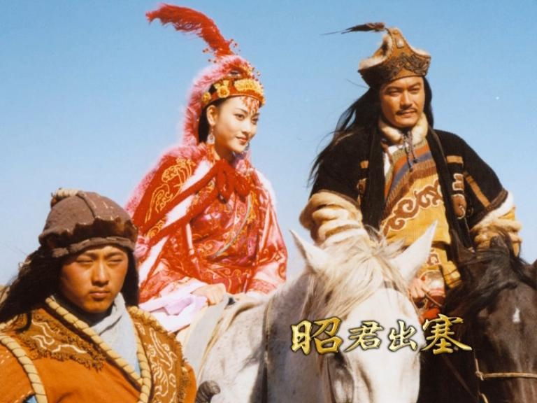 王昭君|昭君出塞嫁给两代匈奴单于,何以没有诟病还赢得世人爱戴?