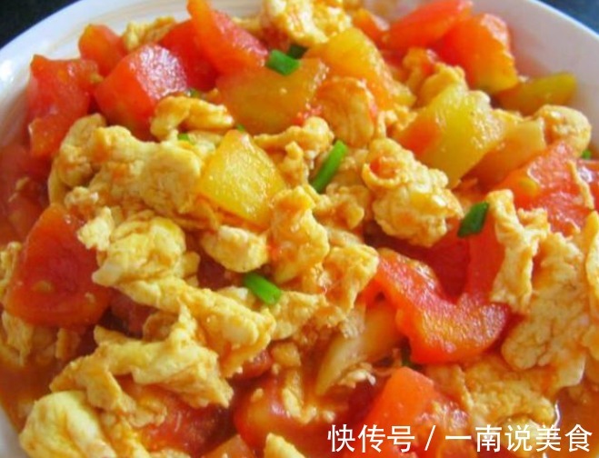 为什么很多人做番茄炒蛋做的不好吃，原来是第一步做错！