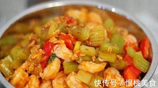 小依|夏天家人爱吃的几道家常菜,香而不腻,简单易做,上桌抢着吃