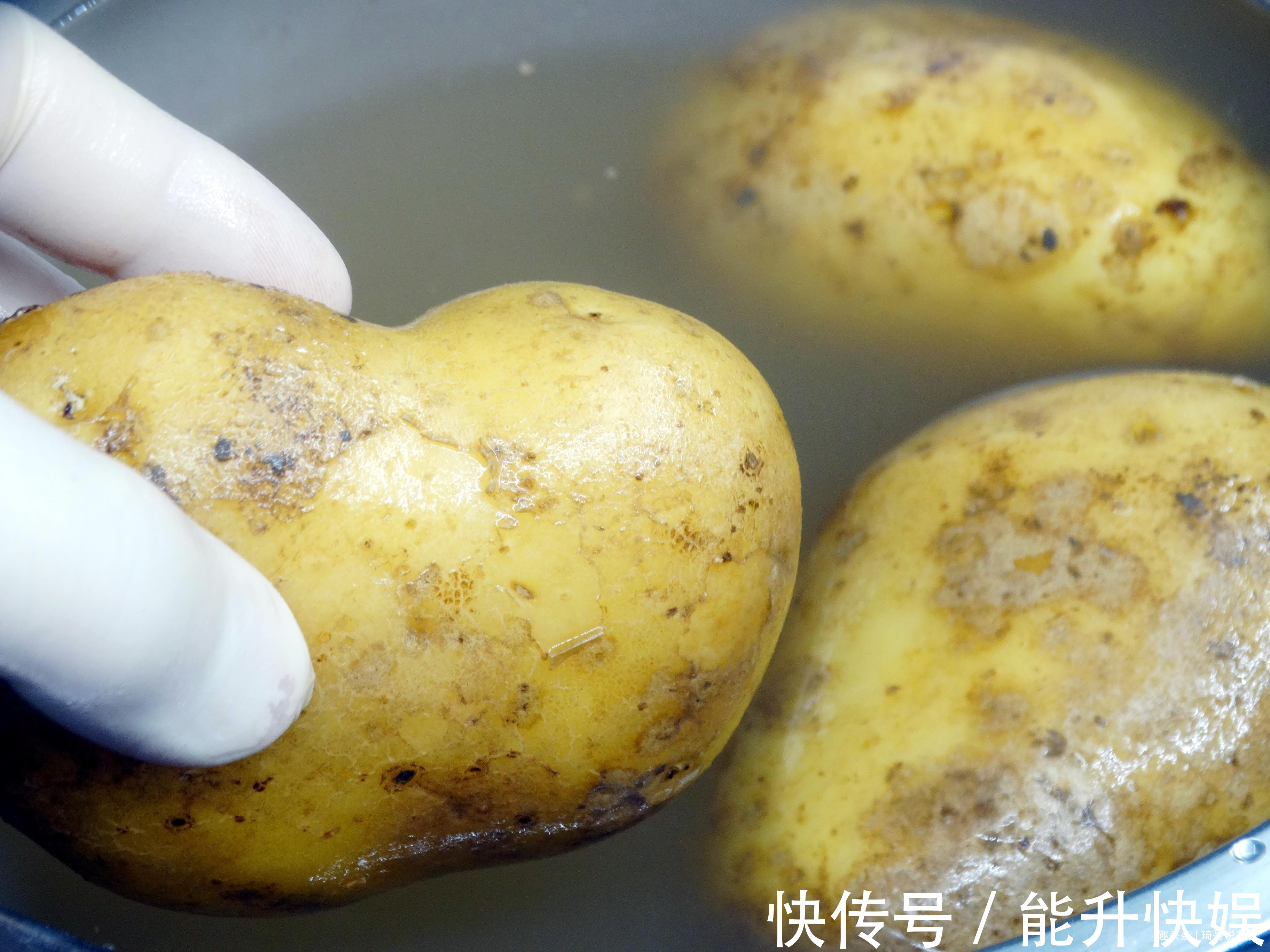 发芽|今天才知道,保存土豆这么简单,一年不发芽不变黑,学会试试吧