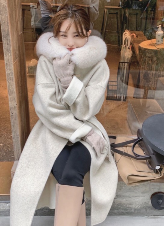 紧身裤|大衣下半身穿什么?这双“长筒靴”才是绝配,让人一秒沦陷!