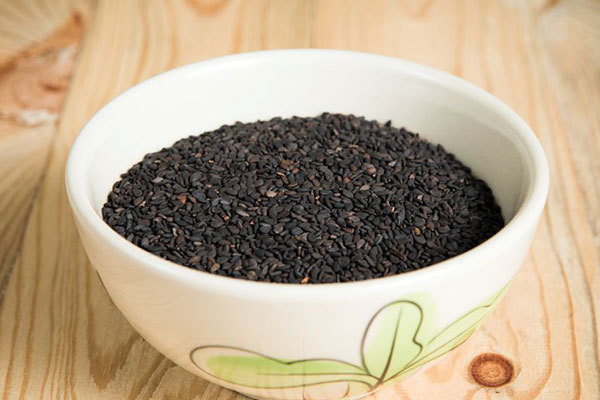 红枣|女人贫血，吃红枣管用吗别被骗了，这些食物才是补血“高手”