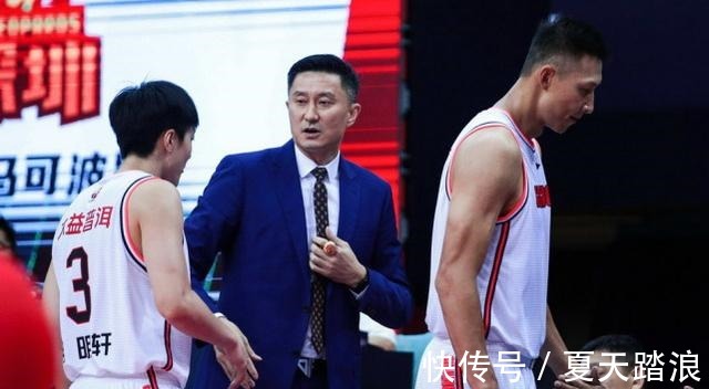 比赛|1战广厦3人受伤,赵岩昊被打掉2颗牙齿,广东男篮2战伤6人