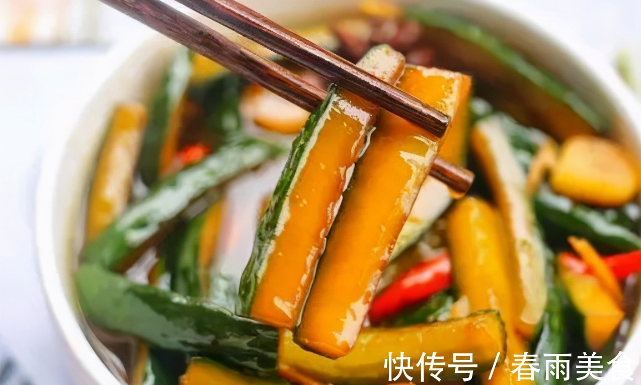 脆爽|腌黄瓜，第一步不要加盐，教您正确做法，黄瓜脆爽又入味，味道正