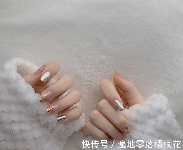 葡萄紫|超气质新年美甲,这几款让你艳压群芳,又酷又美