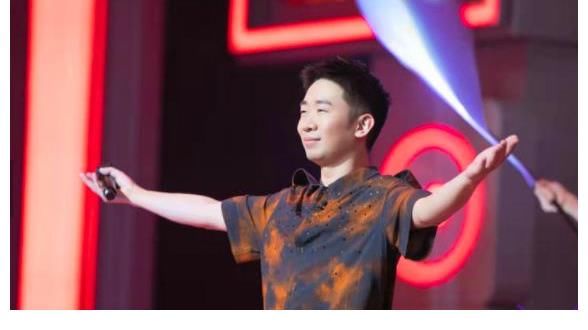 蔡程昱|综艺还可以这样玩?丁程鑫做游戏有“技巧”,杨迪成“搞笑担当”