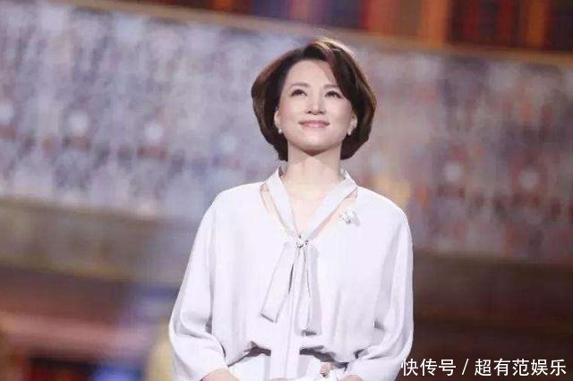 央视|主持了21年春晚反被抛弃得知离开原因后网友都拍手叫好